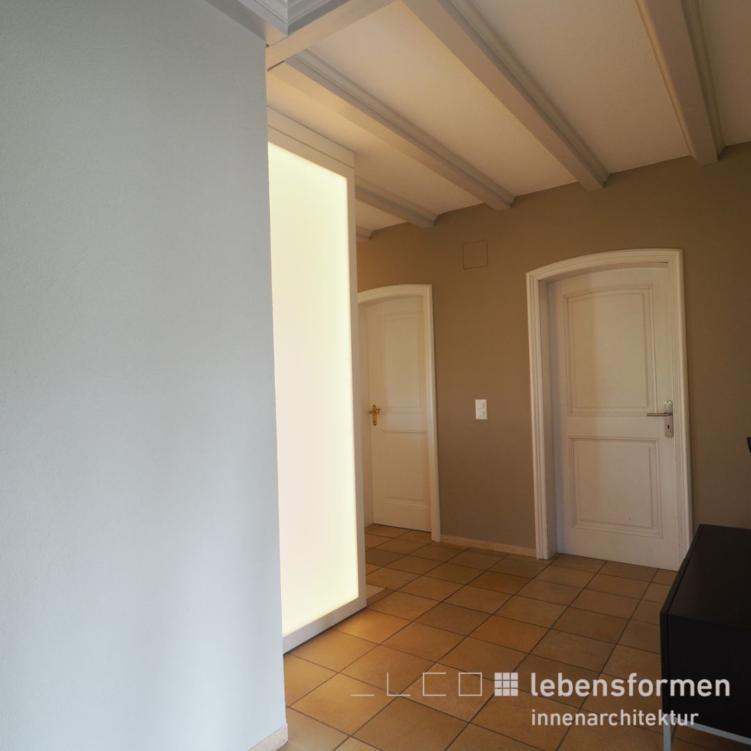 lebensformen-innenarchitektur-werkschau-privatkunden-lichtvorplatz-olten-hausbrog_red3